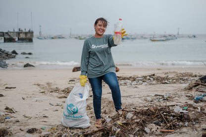 Remove 50 ocean bound plastic bottles